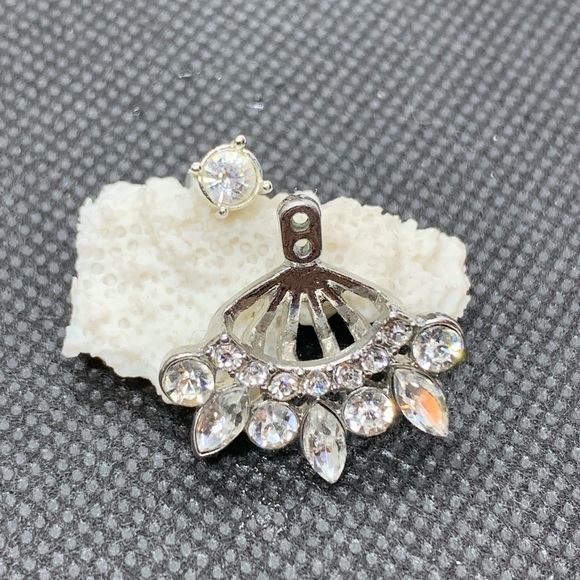 Rhinestone Crown Ear Jackets EUC - Picture 5 of 5